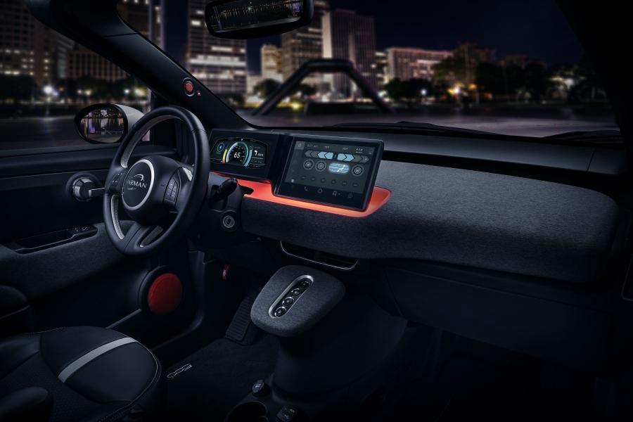 Торпедо Fiat 500e Concept by Harman (FF) 2019 года  (фото 2 из 10)